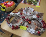 
                                                    img-VÁNOČNÍ JARMARK A VÁNOČNÍ STROM ČTENÁŘSTVÍ-6
                        