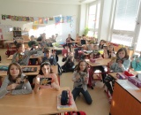 
                                                    img-Květňák Around the World - Květňák kolem světa-1
                        