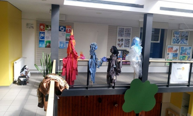 Výstavy a výtvarné soutěže