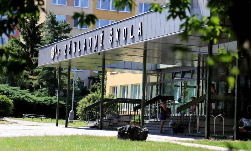 Personální podpora a rozvoj inovativního vzdělávání na Květňáku